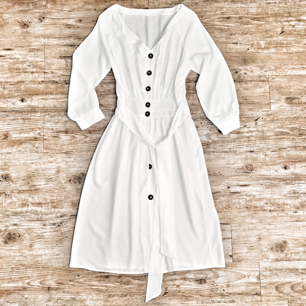 Restocked Lightweight White 100% Linen Dress - Picture 1 of 6